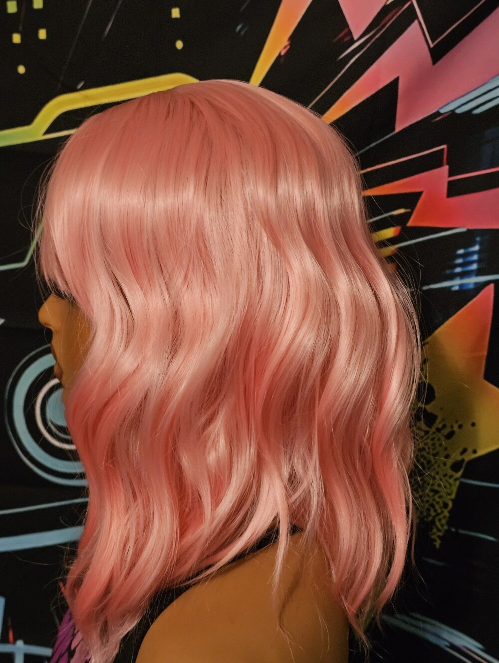 Wig - Picture 2 of 3